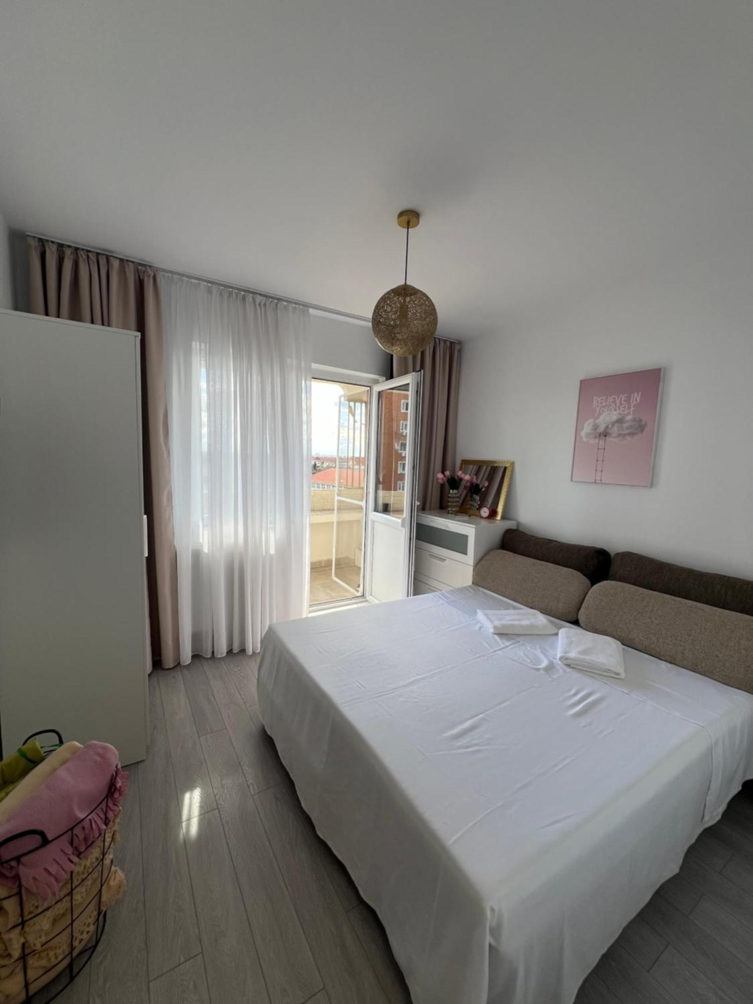Oxana Apartments - 3 Camere - Temeşvar Dış mekan fotoğraf