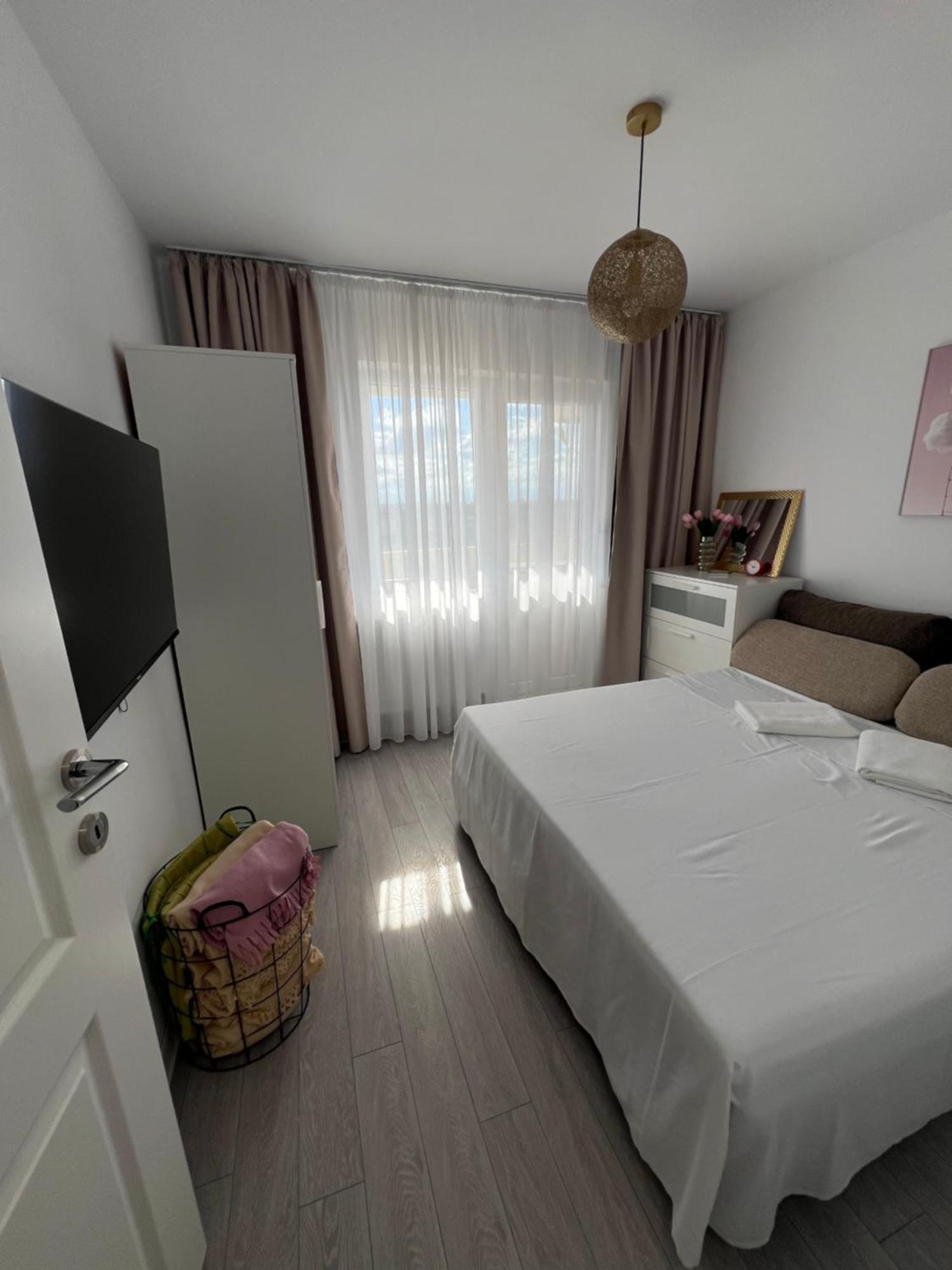 Oxana Apartments - 3 Camere - Temeşvar Dış mekan fotoğraf